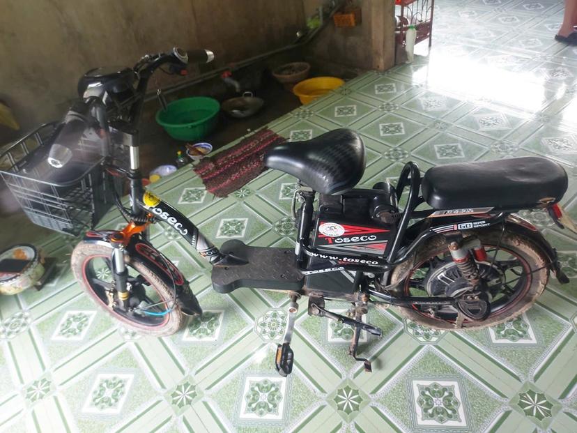 tài xế tử vong thương tâm dưới gầm xe tải